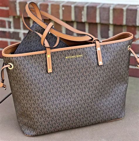 michael kors commuter tote|Michael Kors large tote bag.